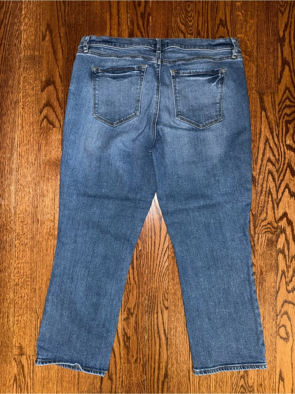 Ann Taylor cropped straight